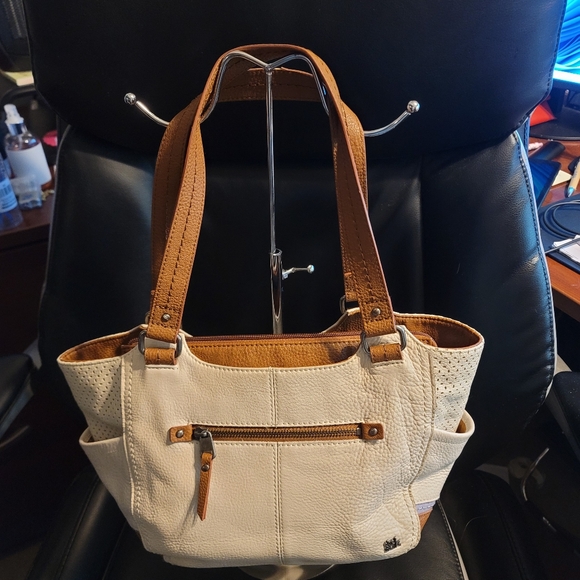 The Sak Shoulder Bag - Picture 1 of 8